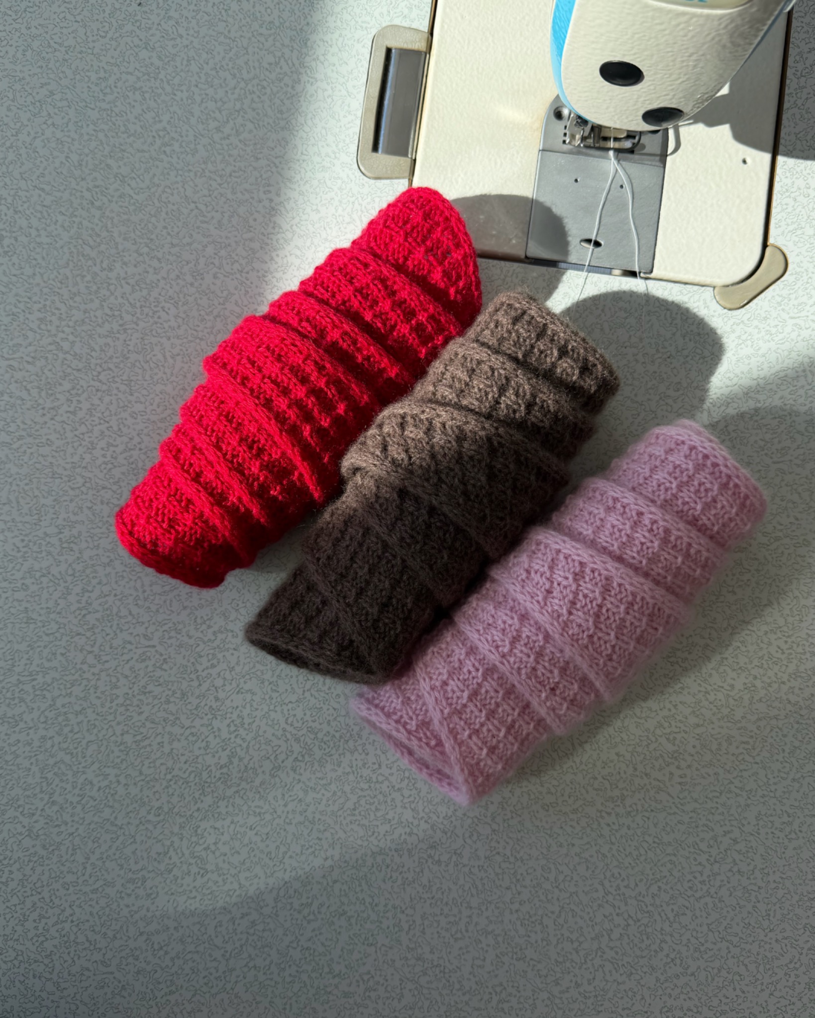 Amelle Scarves in red, brown and pink